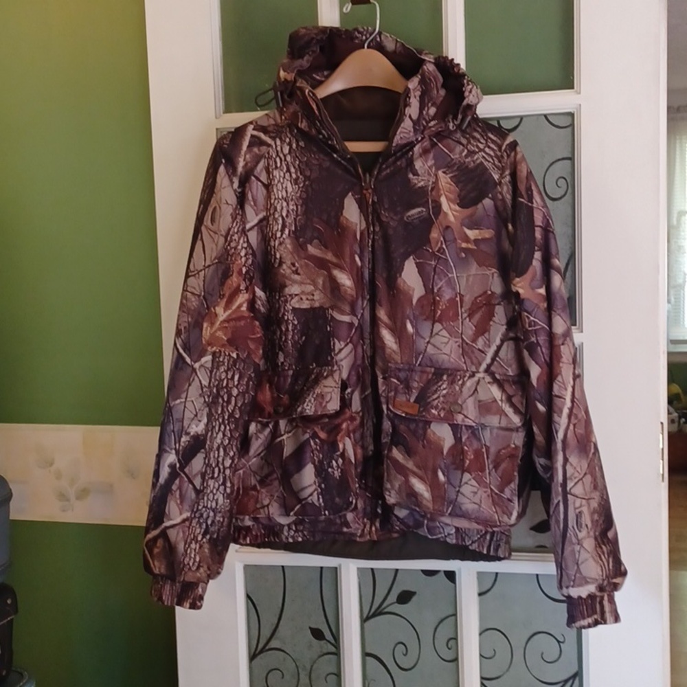 Woolrich camouflage jacket reversible  hooded jacket size medium
